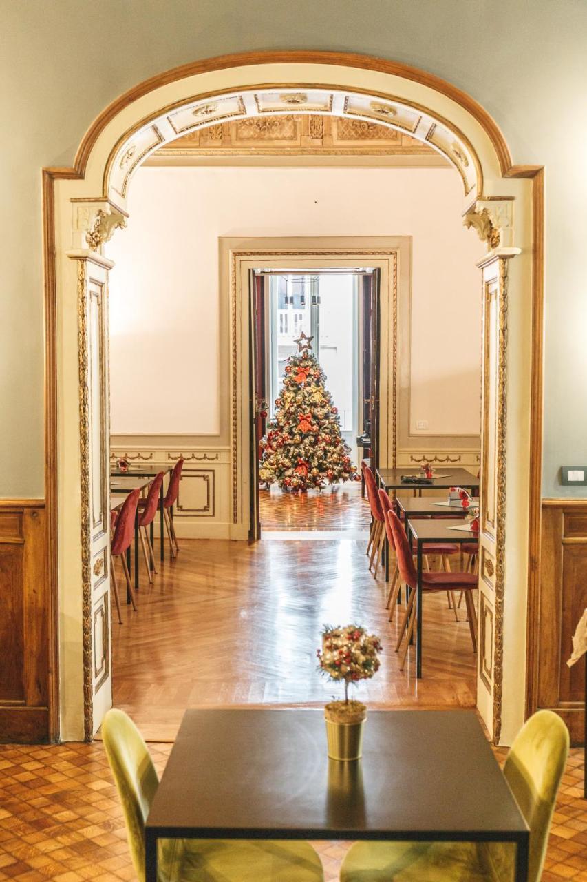 Relais Della Porta Hotel Naples Exterior photo